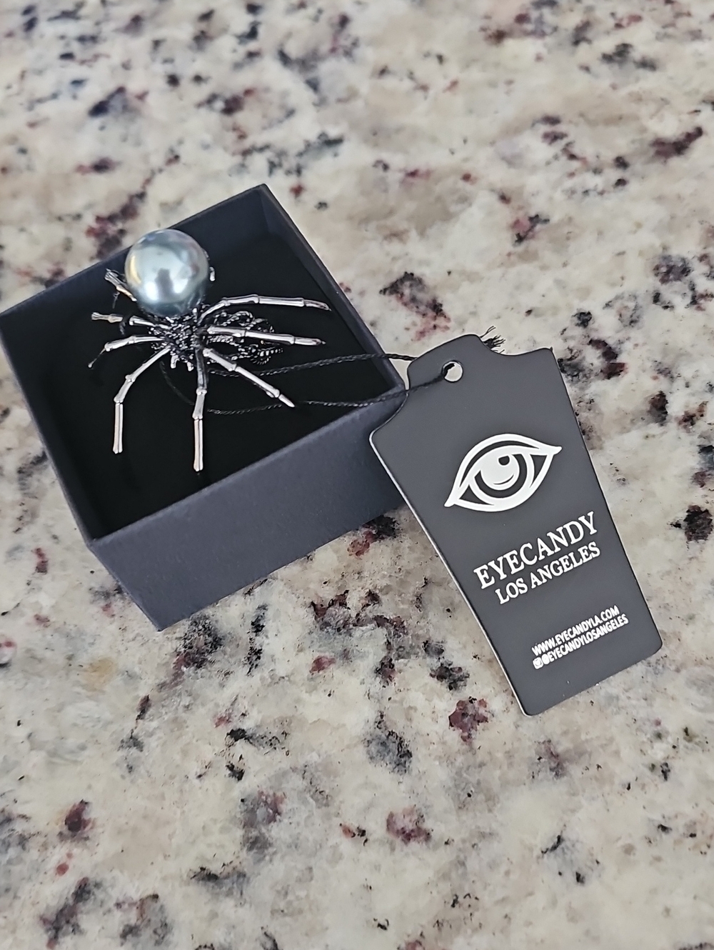 eye candy Black Spider Ring with Silver Pearl Accent